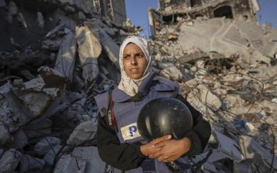 Indignación por muerte de cinco periodistas en un doble ataque de Israel contra un hospital de Gaza
