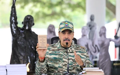 Ratifica Maduro despliegue de 25 mil militares entre Colombia y el Caribe por tensión con EU