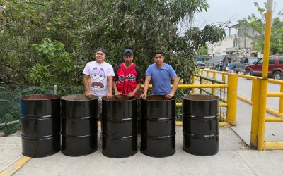 JÓVENES IMPULSAN CONCIENCIA PARA MANTENER LIMPIA LA COMUNIDAD