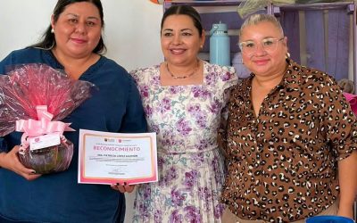 IMPULSAN EL DESARROLLO DE MADRES ADOLESCENTES