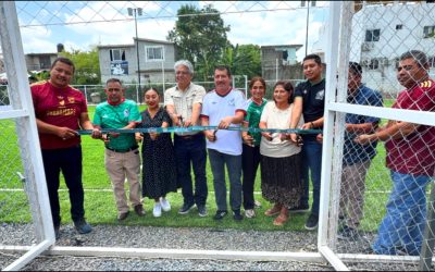 NAUGURA PEPE ARENAS CANCHA DE FUTBOL 5 EN LA UNIDAD DEPORTIVA