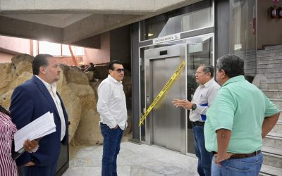 Supervisa presidente de la Jucopo trabajos de mantenimiento al inmueble del Congreso